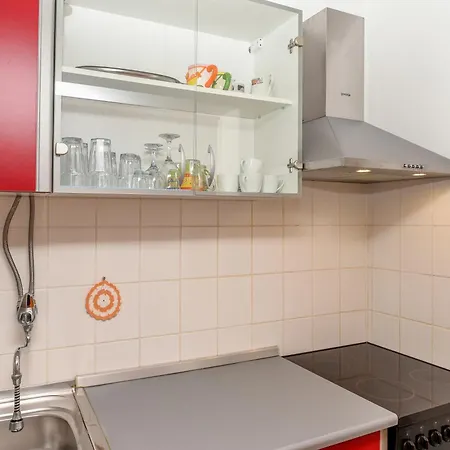 App Jadranka Matak *